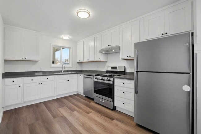 Building Photo - Recently Upgraded 3 Bedroom Home in San Jose