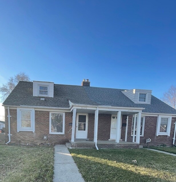 Primary Photo - 22773 Brittany Ave