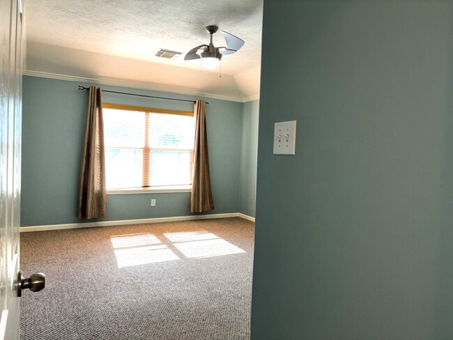 Building Photo - 3418 Cypress Landing Ct