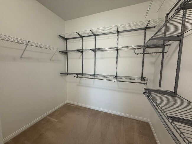 Building Photo - 3bd/bath Single Family Home!