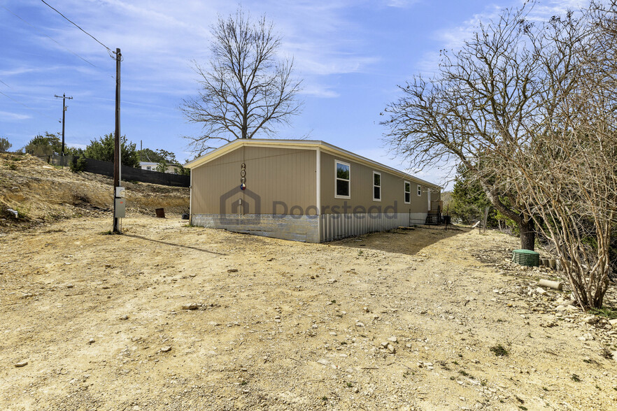 Building Photo - 207 Hopi Trl