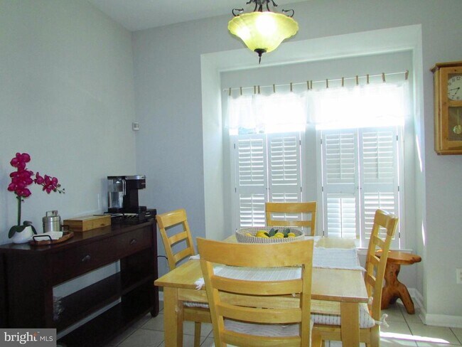 Building Photo - 25835 Teal Court