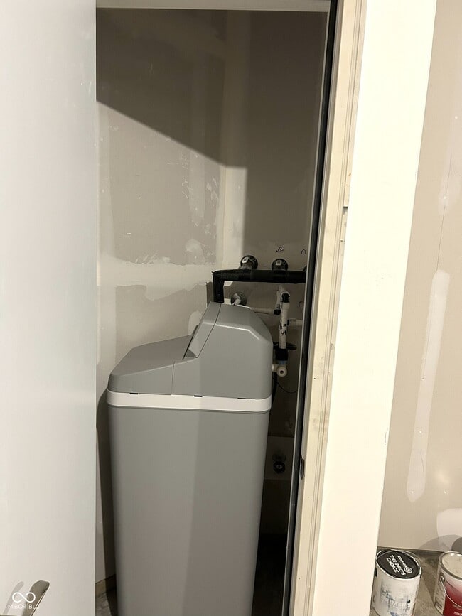 Building Photo - 3277 Haflinger Dr