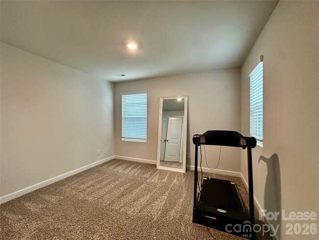 Building Photo - 6212 Hailstone Rd