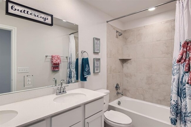 Building Photo - 105 Breccia Trl