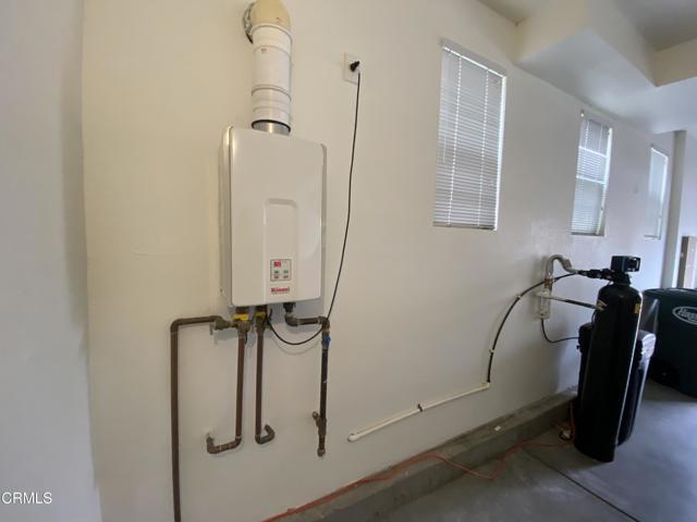 Building Photo - 8124 Onyx St