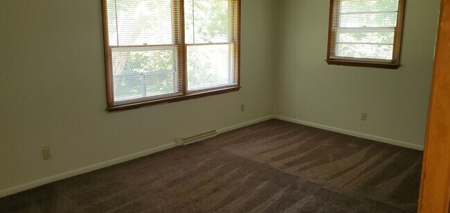 Building Photo - 4608 Orchard Ln