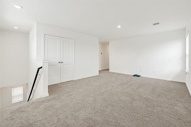 Building Photo - 3911 Windy Whisper Dr