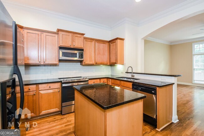 Building Photo - 5281 Kershaw Ct SE