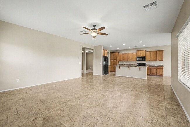 Building Photo - 17875 W Westpark Blvd