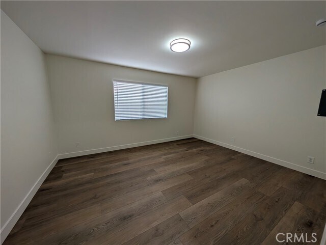 Building Photo - 845 W Olive Ave
