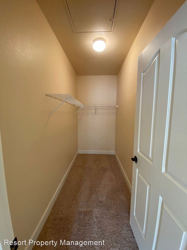 Building Photo - 2 br, 2 bath House - 6850 N Spurwing Loop 200