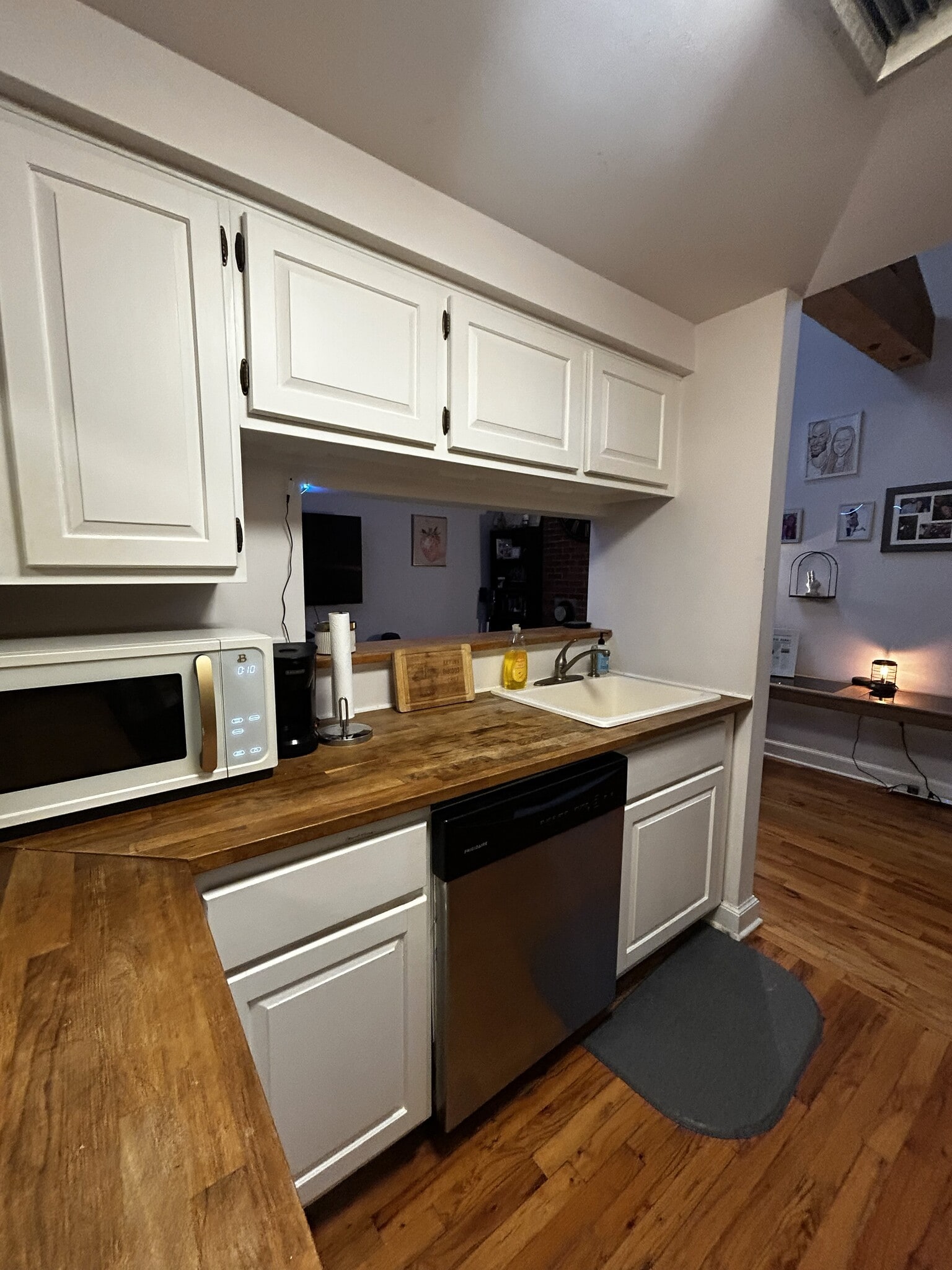 kitchen - 134 Washington St