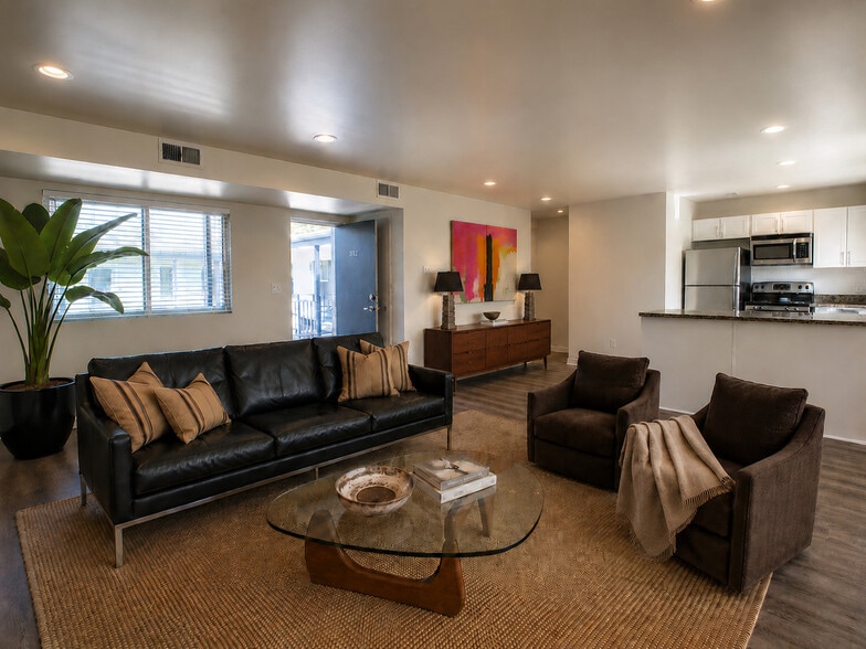 2BR, 2 1/2BA Penthouse Unit 312, Living Room - The 700