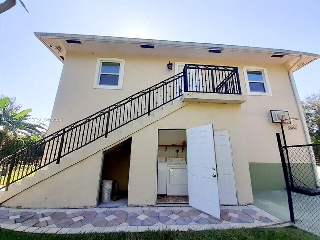 Building Photo - 13755 SW 20th St