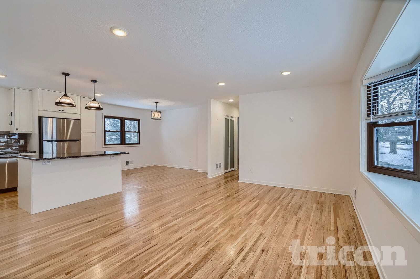 Building Photo - 3363 69th St E