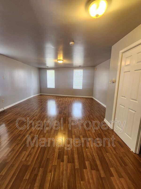 Building Photo - 1346 N 27th St