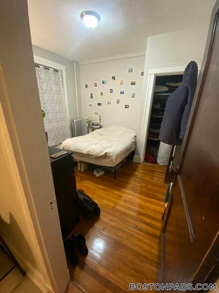 Building Photo - 1193 Commonwealth Ave