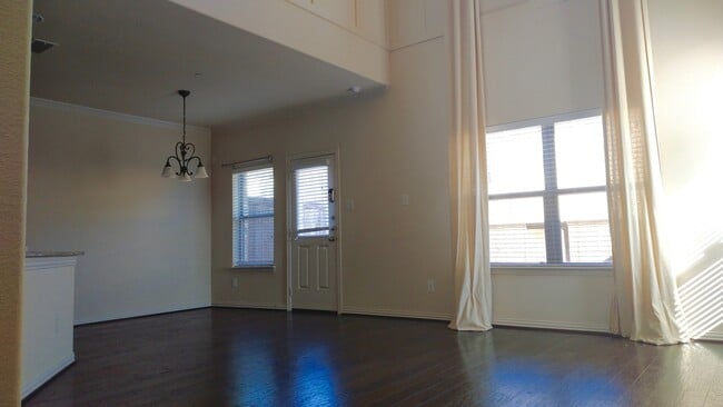 Building Photo - 6608 Rutherford Rd