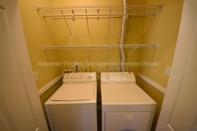 Building Photo - 1450 Leckford Dr