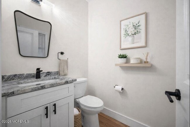 Building Photo - 133 Grant Ave