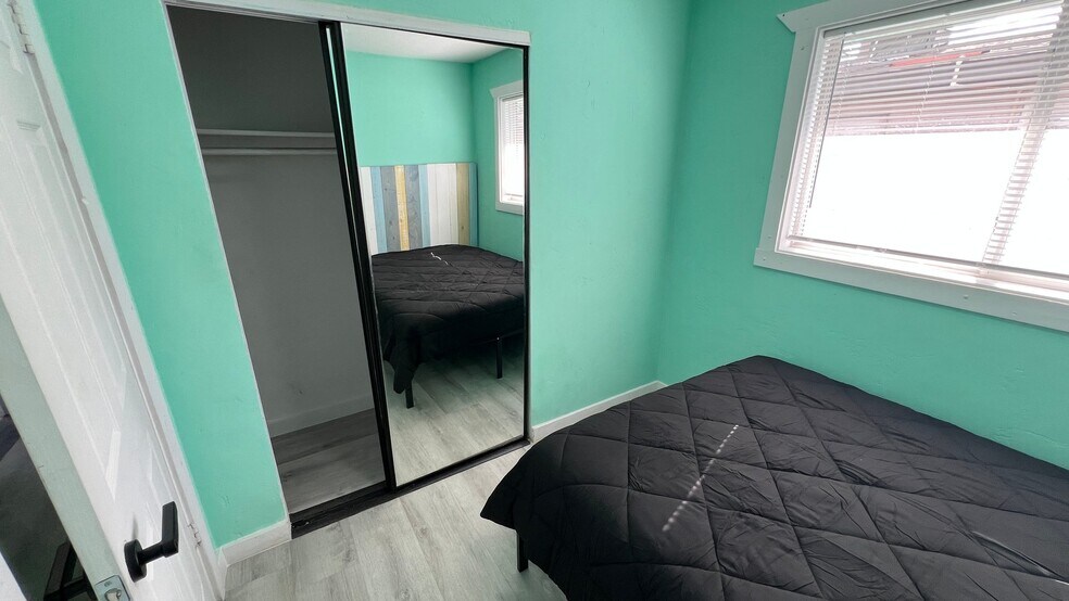 Building Photo - 3523 W Maricopa St