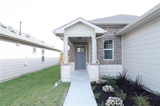 Building Photo - 13812 Levy Ln