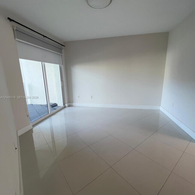 Building Photo - 7280 SW 90th St