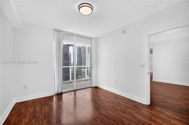 Building Photo - 1250 S Miami Ave