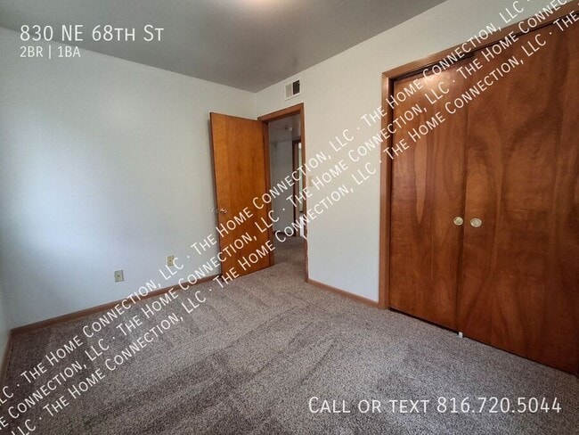 Building Photo - 830 NE 68th St