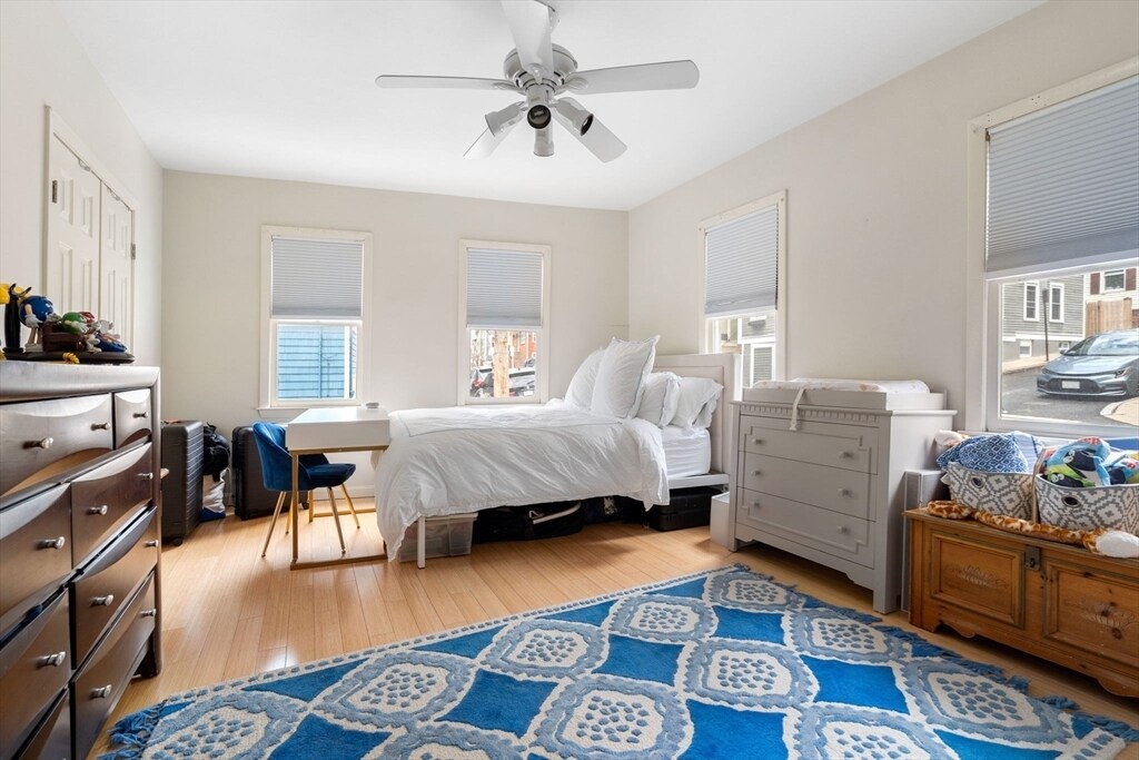 Building Photo - 55 Russell St