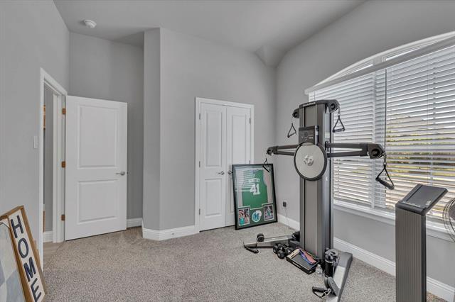 Building Photo - 1000 Westwood Ln