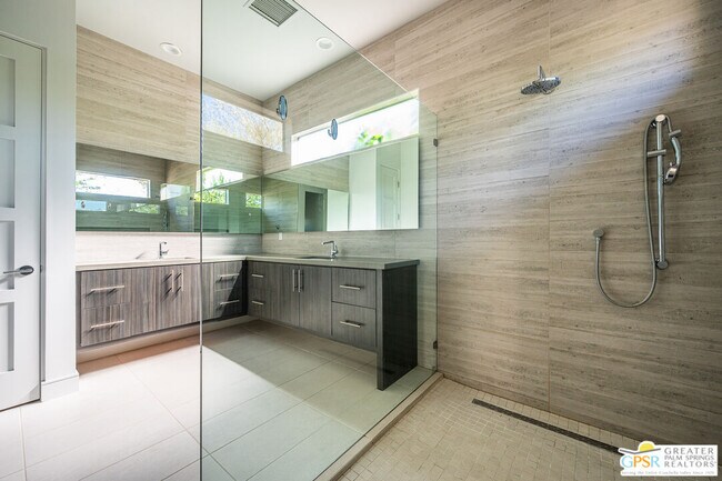 Building Photo - 2759 Mystic Mountain View