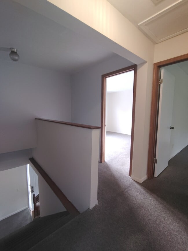 Building Photo - 2180 Reed Ave