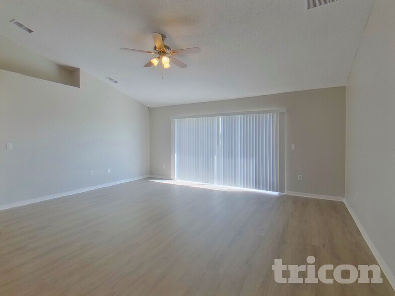 Building Photo - 1044 Darlington Ct