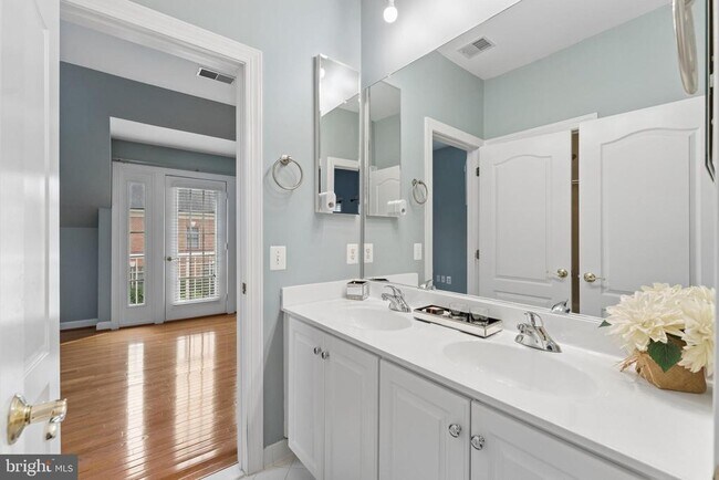 Building Photo - 12810 Falcon Wood Pl