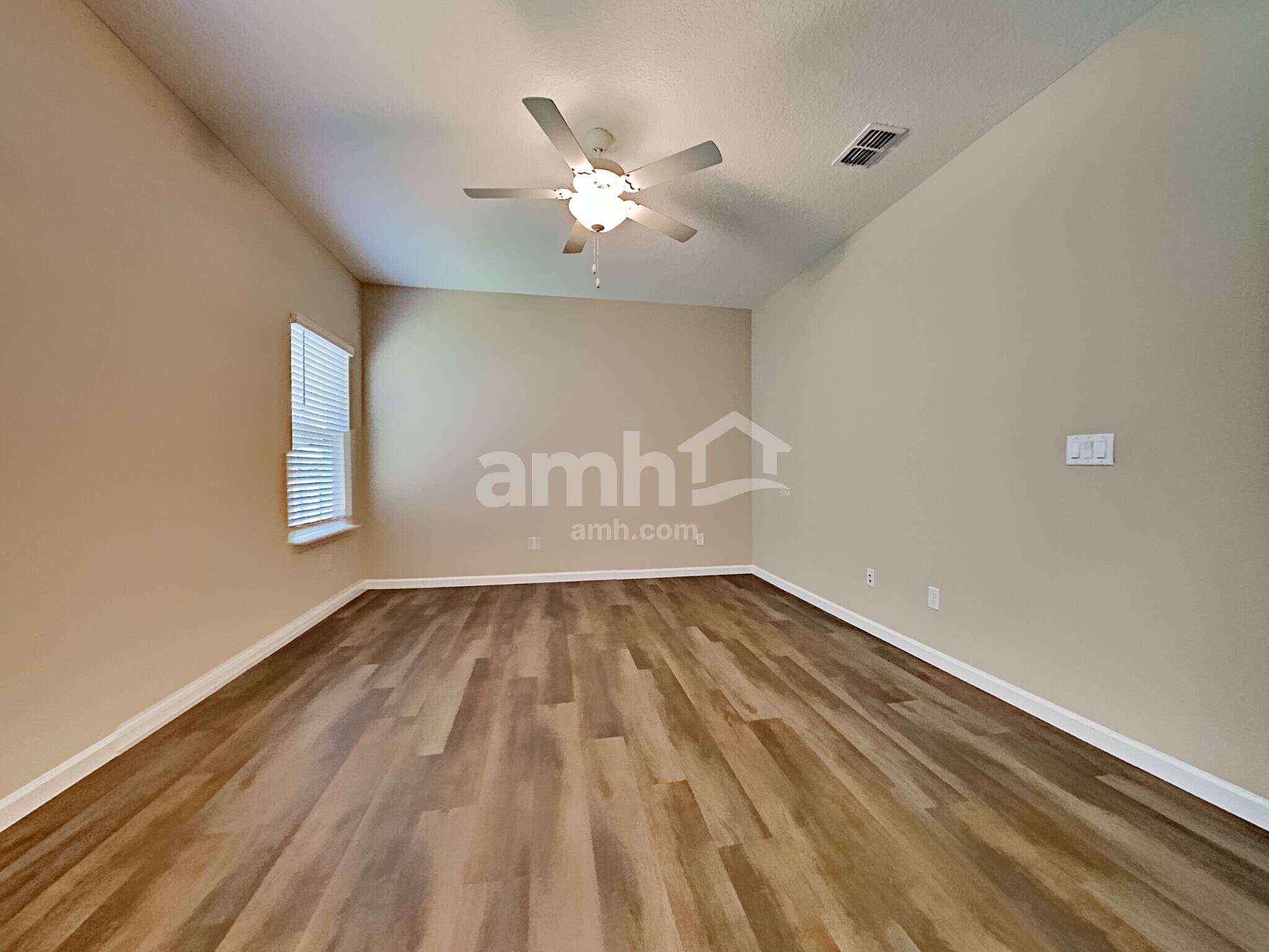 Building Photo - 225 Edge Pk Trl