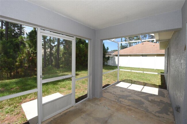 Building Photo - 19 Burning Ember Ln