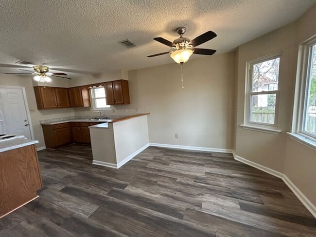 Building Photo - Call Property Manager Tonia Rollins for more information (501)626-9917