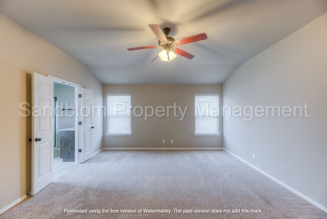 Building Photo - FOR LEASE | Jenks Home | 4 Bed, 2.5 Bath $...