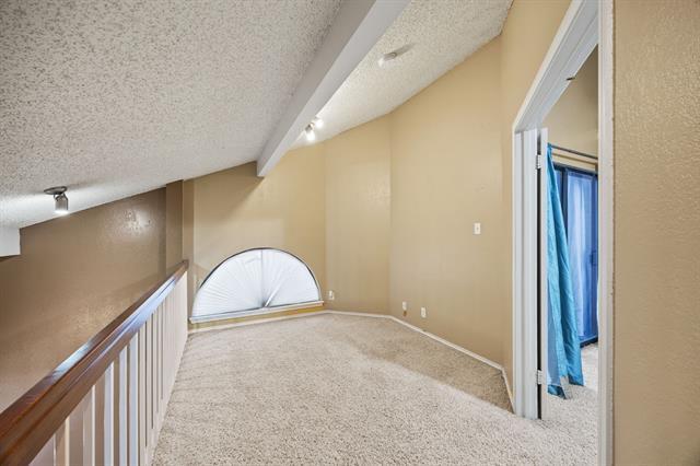 Building Photo - 559 Ranch Trail