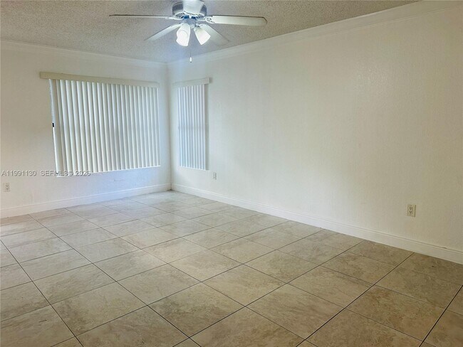 Building Photo - 15689 SW 106th Ln