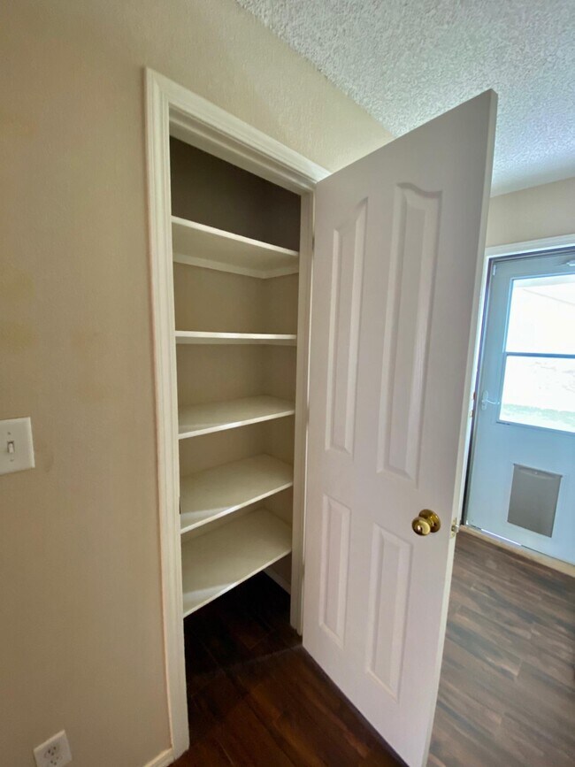 Building Photo - 14214 Lasso Rock Dr