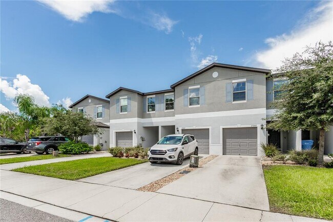 Building Photo - 23265 Willow Glen Way