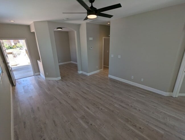Building Photo - 10957 Napa Ridge Dr