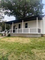 Building Photo - 2625 Swift Ave