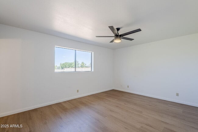 Building Photo - 834 N Constellation Way