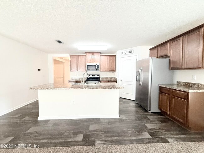 Building Photo - 12306 Crossfield Dr