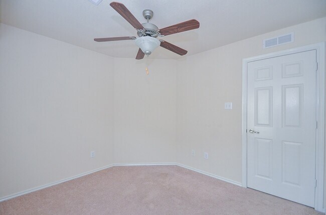 Building Photo - 24542 Folkstone Cir