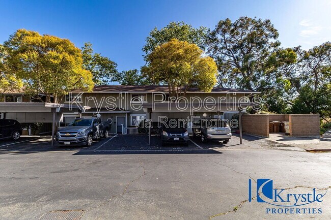Building Photo - 138 Warwick Dr